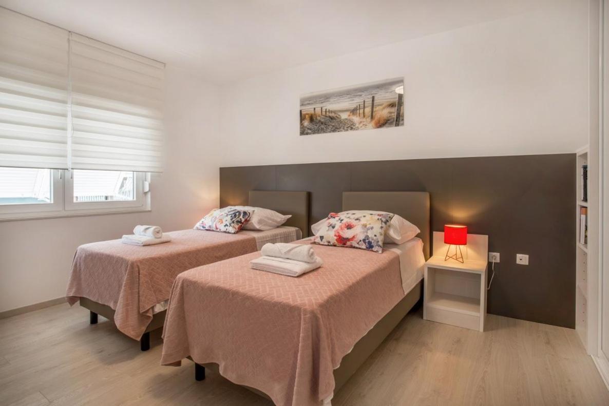 Ac Apartment With 2 Bedrooms And 2 Bathrooms-Free Private Parking Split Eksteriør bilde