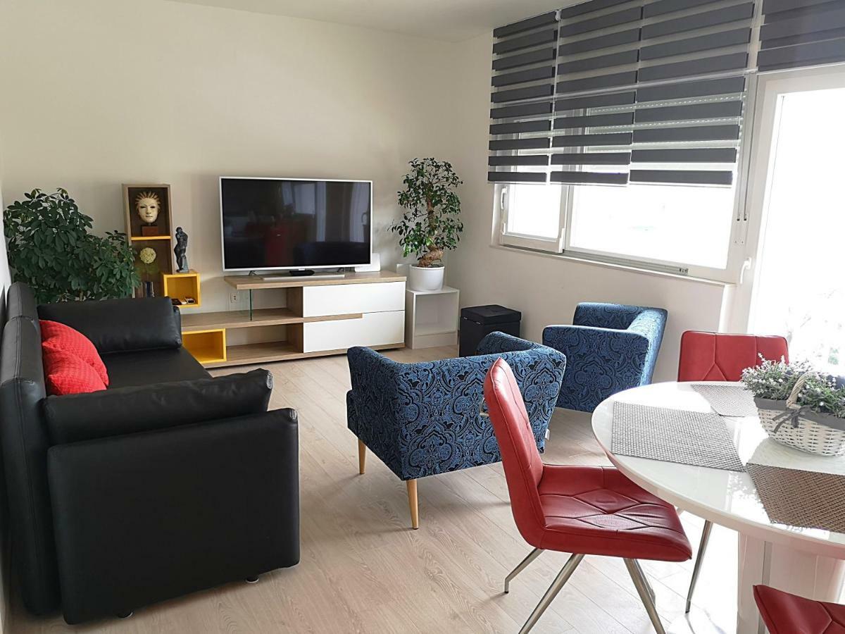 Ac Apartment With 2 Bedrooms And 2 Bathrooms-Free Private Parking Split Eksteriør bilde